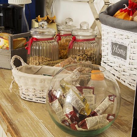 Bed and Breakfast Peggy Триест Экстерьер фото