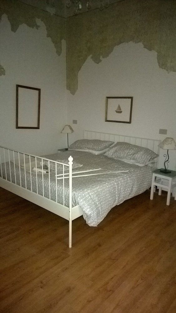 Bed and Breakfast Peggy Триест Экстерьер фото
